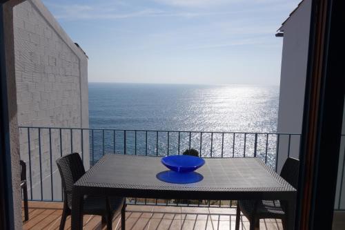 Duplex in front of the sea in Calella de Palafrugell -130