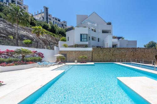 Duplex penthouse with private pool