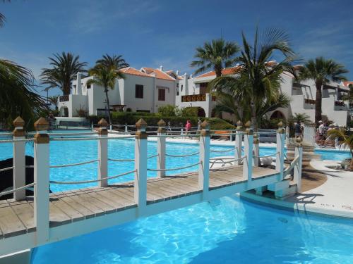 Duplex apartment No 4, close to sea and beach, heated pool, aircondition, wifi