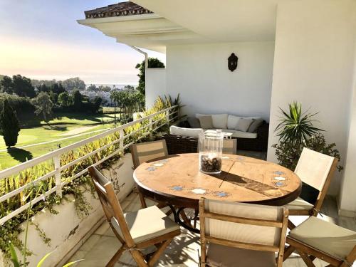 Duplex vistas al golf Guadalmina Marbella