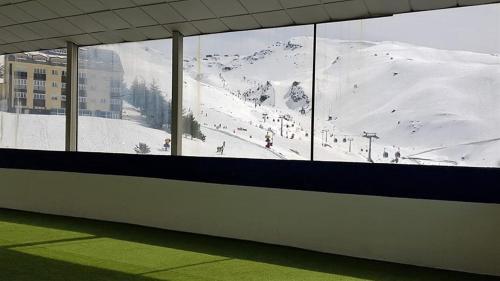 Todosierranevada Zona Baja - Edificio Alhambra - Junto A Los Telecabinas