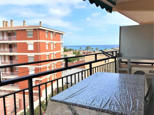 Apartamento Con Terraza Y Vista Al Mar, Parking 132b - Inmo22