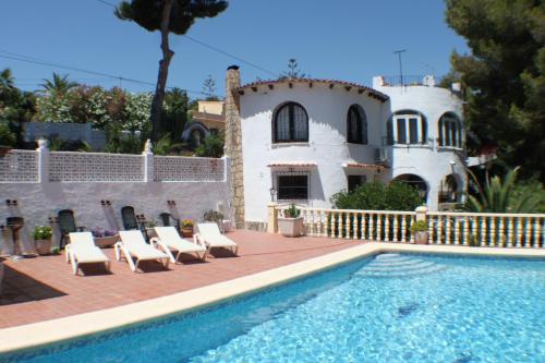 El Cisne - holiday home with private swimming pool in Benissa