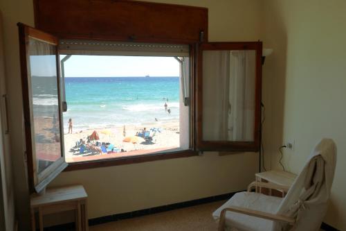 El Faro Apartaments Platja Llarga-Les Salines-Tgn