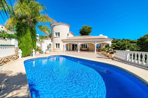 El Sol - luxury villa with private pool in Benissa