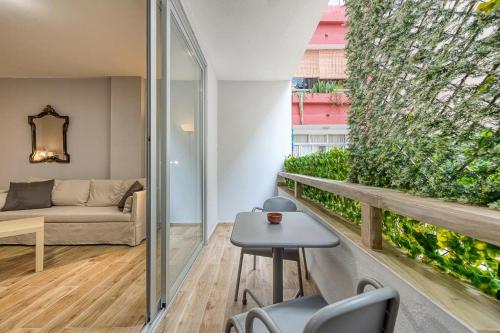 Encantador estudio con terraza, las Canteras Ubnd