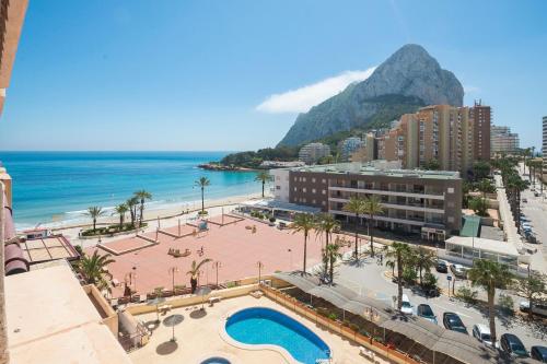 Enjoy your holidays in Calpe in the Zafiro building