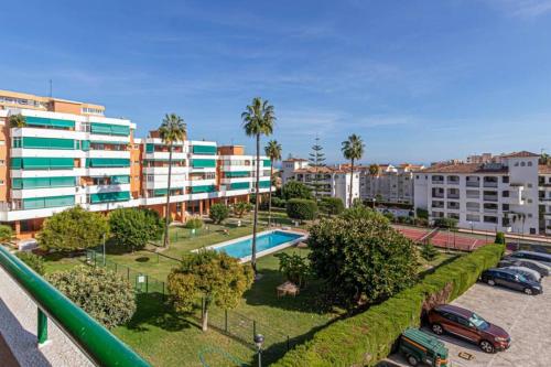 797 Holiday Rentals - Espacioso apartamento de 110 mts en Torremolinos