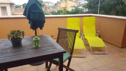 Estudio Con Terraza Y Piscina En La Costa Brava