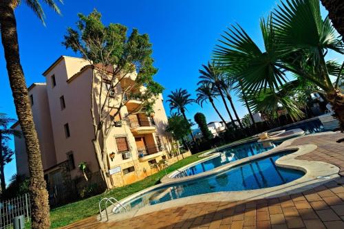 Estudio Capitán-Piscina