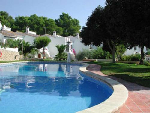 Chalet en Moraira para 6 personas con piscina comunitaria