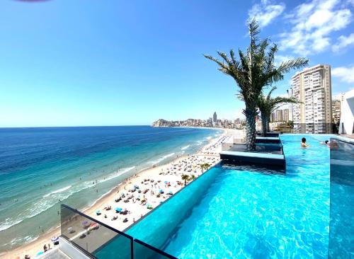 Exclusive Apartments on the first line of Benidorm Mar y Sol