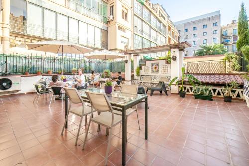 Fabrizzios Terrace Hostel