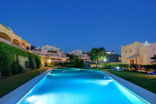 10-Fantastic Apartment in Elviria, Marbella!