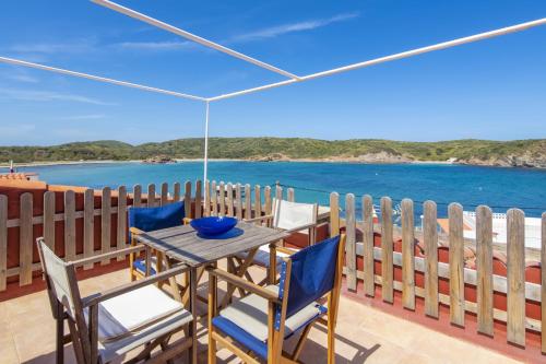 Fantástico apartamento en primera línea de mar en Menorca