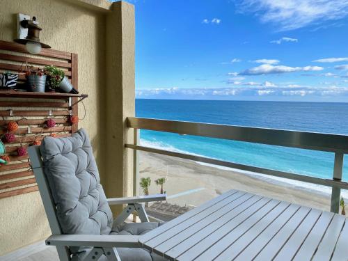 Fantástico Estudio en 1a Línea de Playa