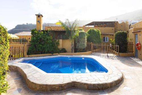 Finca La Huerta- "House A" with pool