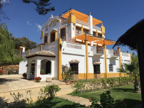 Finca La Lola - Large House with Private Pool