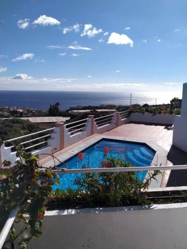 Finca Oasis Mango,Holiday Home, Vv Candelaria Comunal Pool, Sea View, Wifi, Netflix,International Tv