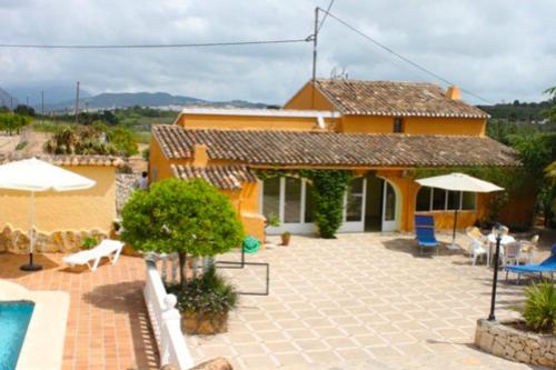 Finca Vicente - charming, Finca style holiday villa in Teulada