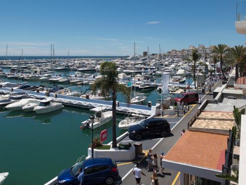 First Line Duplex Puerto Banus Sleeps 8 People