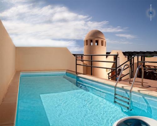 First Line Luxury Penthouse With Own Swimming Pool In Its Solarium Close To The