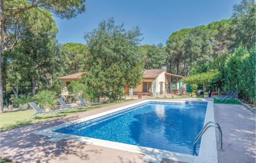 Four-Bedroom Holiday Home in Sils