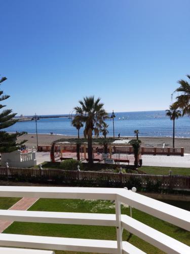 Front beach and swimmingpool in Benalmadena Costa