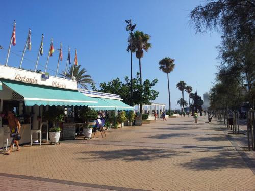 Frontbeach apartment in los Boliches