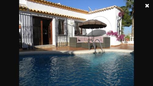 Gorgeous Detached Villa Available To Rent