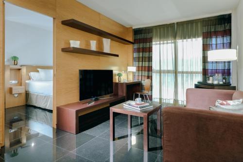 Hesperia Barcelona Fira Suites