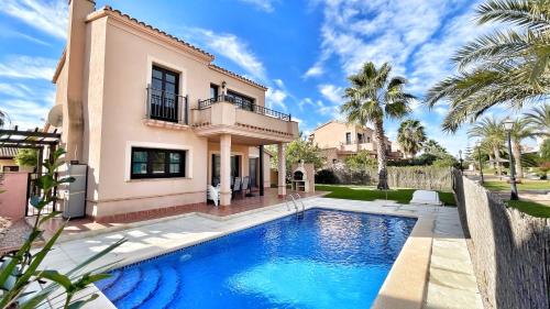 Hl 020 Luxury 3 Bedroom Villa , High Standard