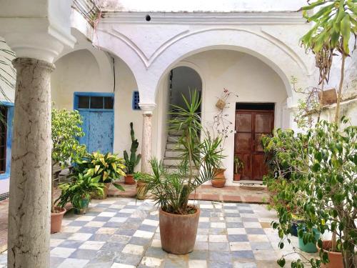 3 bedrooms house at Tarifa 500 m away from the beach with city view furnished terrace and wifi