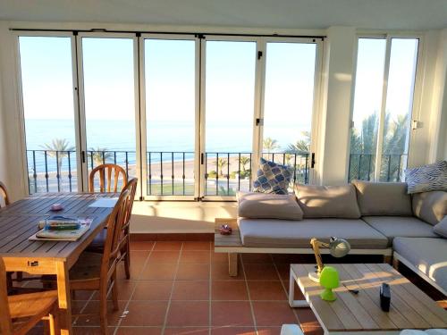 3 bedrooms house at Roquetas de Mar 75 m away from the beach with sea view shared pool and furnished terrace
