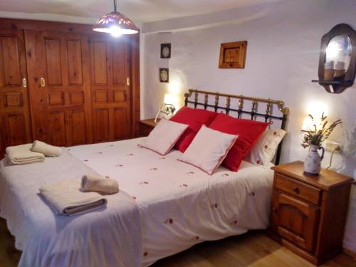 2 bedrooms house with wifi at Beamud
