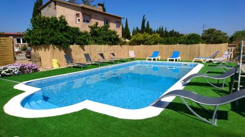 6 bedrooms villa with private pool jacuzzi and enclosed garden at Reus 4 km away from the beach