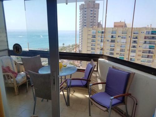 One bedroom appartement at Fuengirola 30 m away from the beach with sea view private pool and terrace