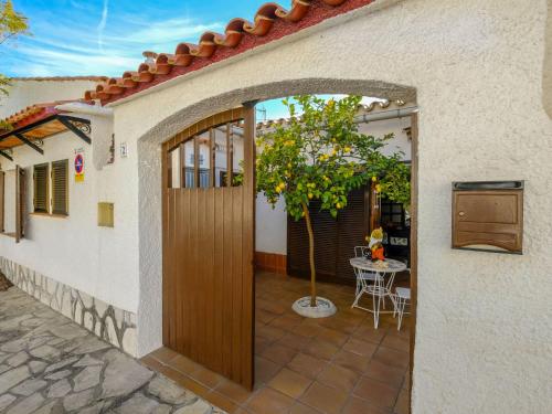 Holiday Home Villa Lara