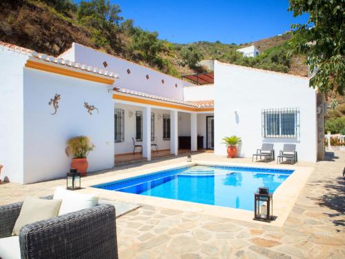 Holiday Home Villa Rosa Blanca