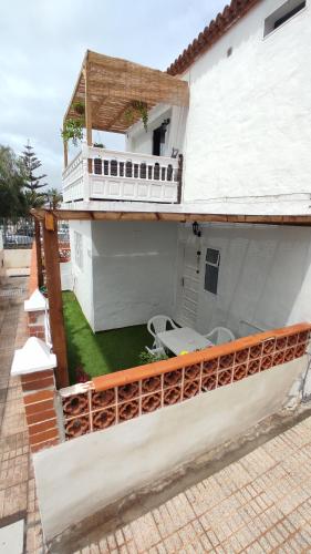 Holiday housh Tenerife south Costa del silencio