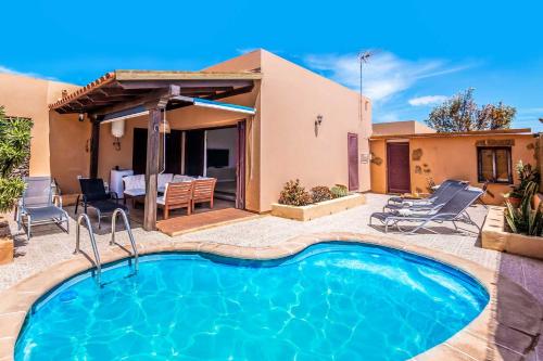 Holidayvilla Tropical - Bbq , Pool , Garden By Holidays Home