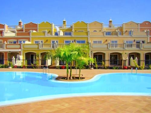 2 bedrooms appartement at Palm Mar 800 m away from the beach with sea view shared pool and furnished terrace