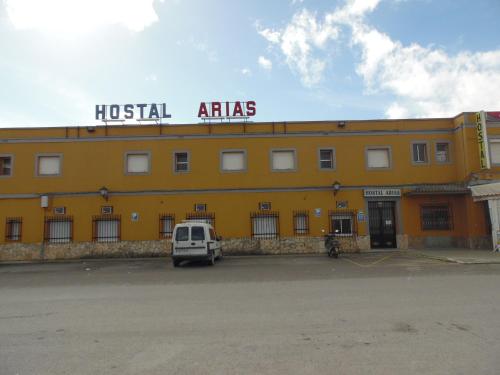 Hostal Arias