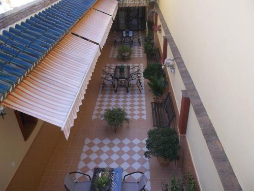 Hostal Monteolivos