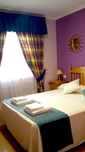 Hostal Valdepeñas by Bossh Hotels