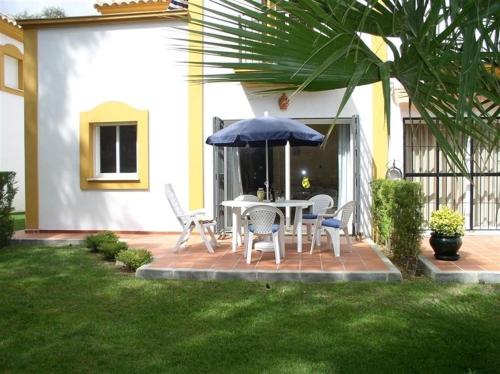 Ground Floor 2 Bed Own Garden Islantilla Golf