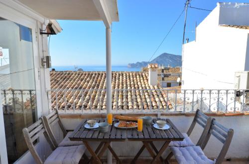 Idyllic old town house in Altea