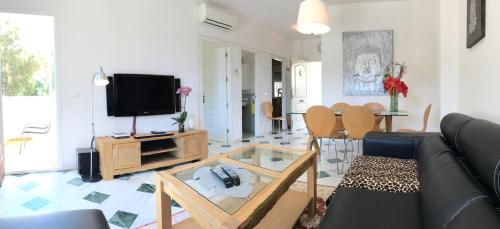 Immaculate 3-Bed House in Fuengirola for 6 pers