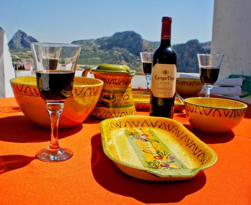 Impeccable 3-Bed House in Montejaque near Ronda