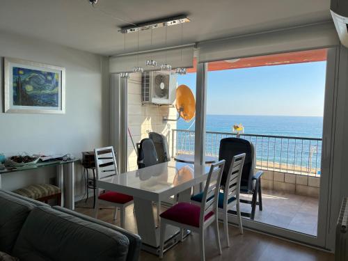 Impresionante Apartamento delante del Mar